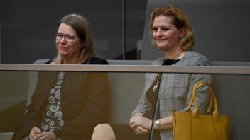 Finland&apos;s ambassador to Germany Anne Sipiläinen (L) and Jenny Lennung Malmqvist, envoy of Sweden&apos;s embassy to Germany, sit on the visitors&apos; tribune and attend a session of the Bundestag (lower house of parliament) on July 8, 2022 in Berlin. (Photo by Tobias SCHWARZ / AFP)