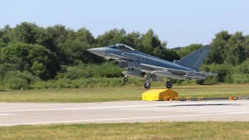 Alarmstart für einen Eurofighter auf dem Fliegerhorst in Laage