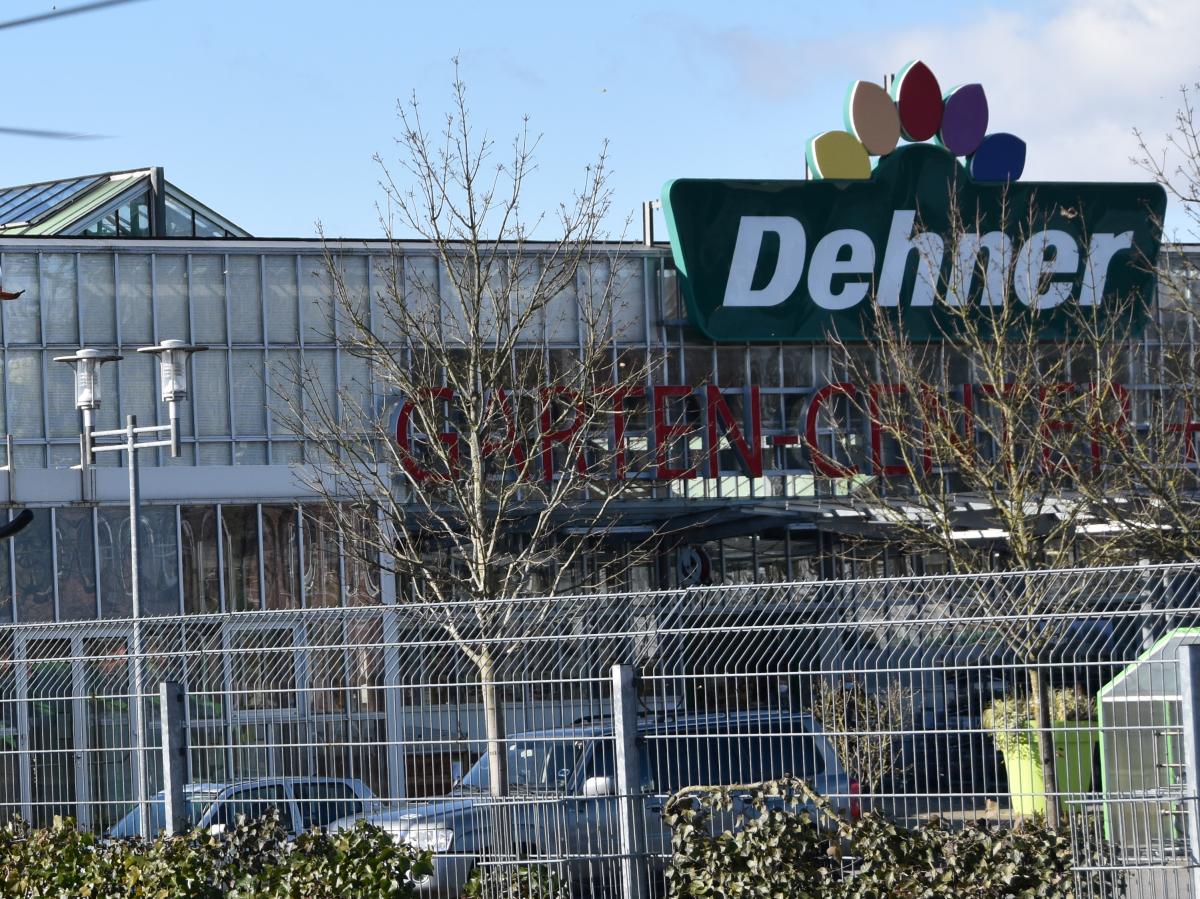Unfall bei Dehner in Bönningstedt: Polizei sucht Fahrzeughalter