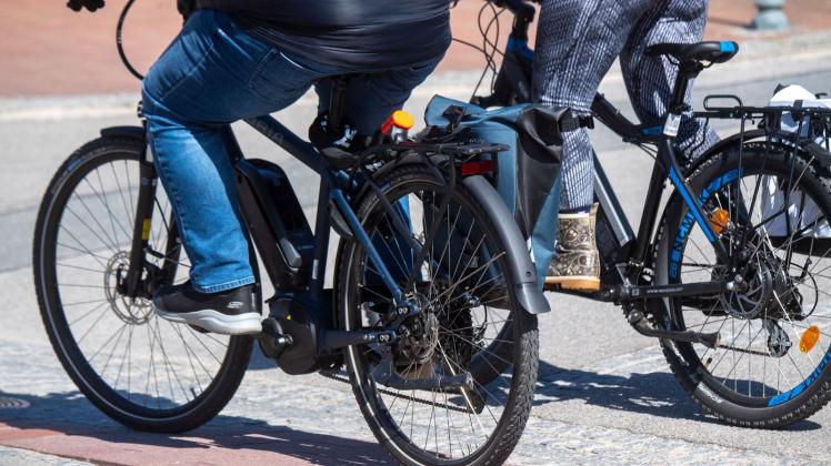 ARCHIV - Rechtlich ist das Pedelec ein Fahrrad. Foto: Stefan Sauer/dpa