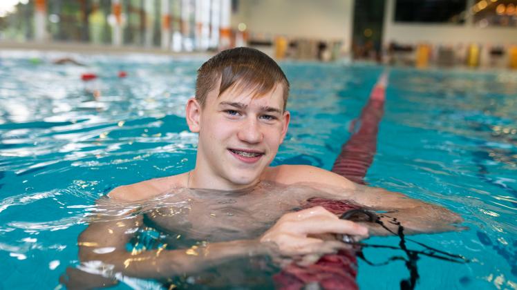 Schwimmen: Die erfolgreiche Saison von Daniel Olenberg (14 Jahre, VfL Osnabrück) mit 6 DM-Medaillen (3 Titeln) endet