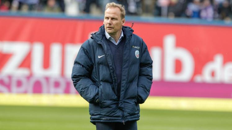 Sportvorstand Martin Pieckenhagen gibt sich zuversichtlich und setzt auf Kontinuität. Er glaubt an die Qualität seiner Mannschaft und seines Trainers.