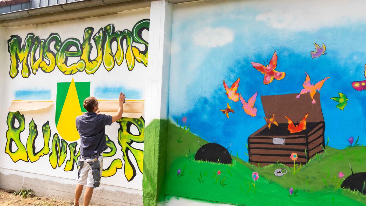 Trappenkamp Bunte Sprühattacke auf den Museumsbunker SHZ
