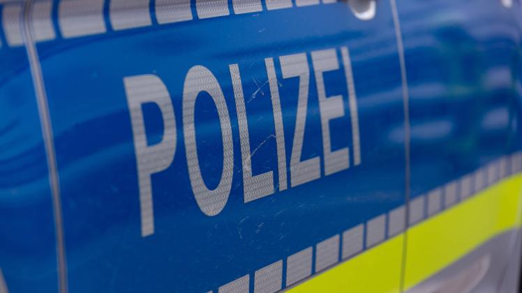 Melle, Deutschland 03. Mai 2022: Ein Einsatzfahrzeug, Streifenwagen, der Polizei mit Schriftzug. Landkreis Osnabrück Nie