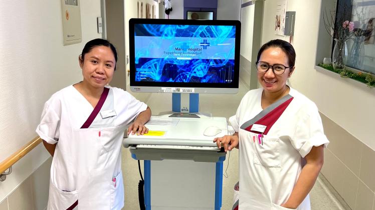 Von den Philippinen nach Papenburg: Nannette Parrenas (l.) und Chona Bernabe sind die ersten internationalen Fachkräfte, die das Marien-Hospital rekrutiert hat. 