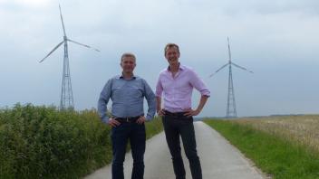 Die Brüder Reiner (links) und Henrik Borgmeyer sind Windkraftunternehmer.