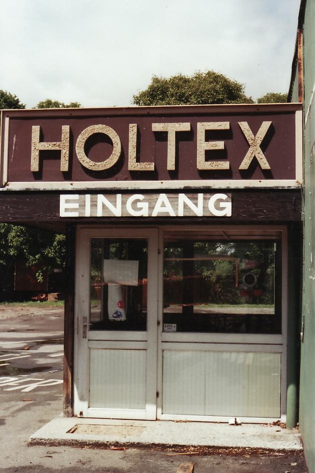 MarkantMarkt in Neumünster Früher war hier eine Tuchfabrik