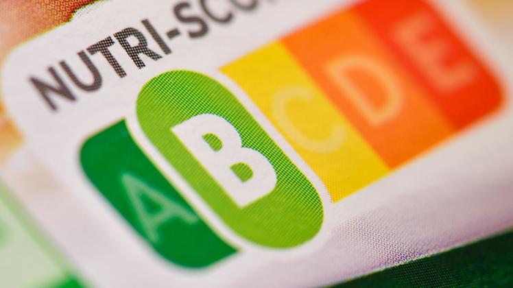 ARCHIV - Der sogenannte «Nutri-Score», eine farbliche Nährwertkennzeichnung, auf einem Fertigprodukt. Foto: Patrick Pleul/dpa-Zentralbild/dpa