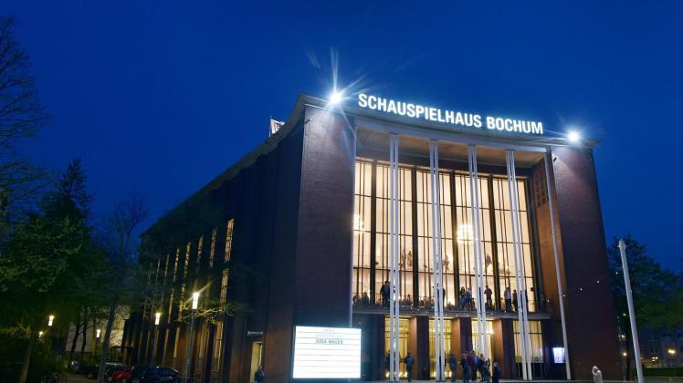 ARCHIV - Schauspielhaus Bochum. Foto: Caroline Seidel-Dißmannel/dpa/Archivbild