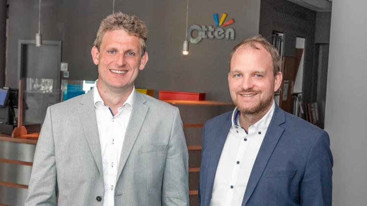 Sie bilden das Geschäftsführer-Duo der neu gegründeten Otten Kälte-Klima-Wärme GmbH: Markus Schröder (l.) und Lennart Otten.