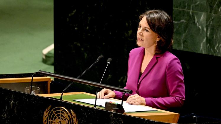 Außenministerin Annalena Baerbock (Bündnis 90/Die Grünen) spricht vor den Vereinten Nationen in New York. Foto: Britta Pedersen/dpa