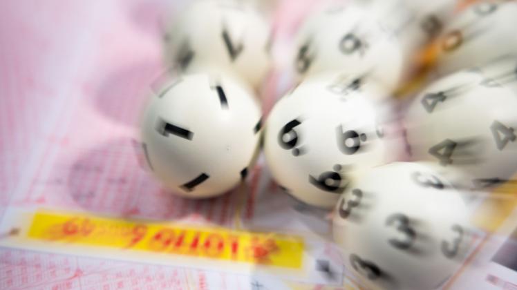 ARCHIV - Keine schlechte Idee: Ein Lotto-Gewinner aus Potsdam hat sich Zeit gelassen. Foto: Tom Weller/dpa/Symbolbild