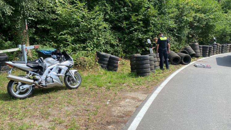 Motorradfahrer stürzt auf Rennstrecke in Hilter