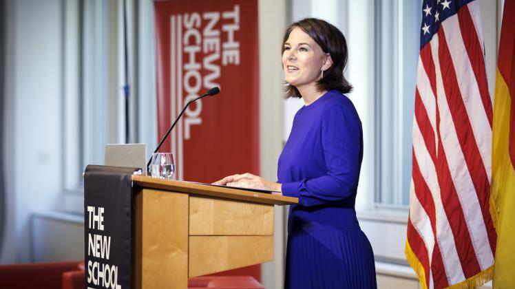 Annalena Baerbock, Bundesaussenministerin, haelt eine Rede zu Seizing the Transatlantic Moment: Our Common Responsibilit