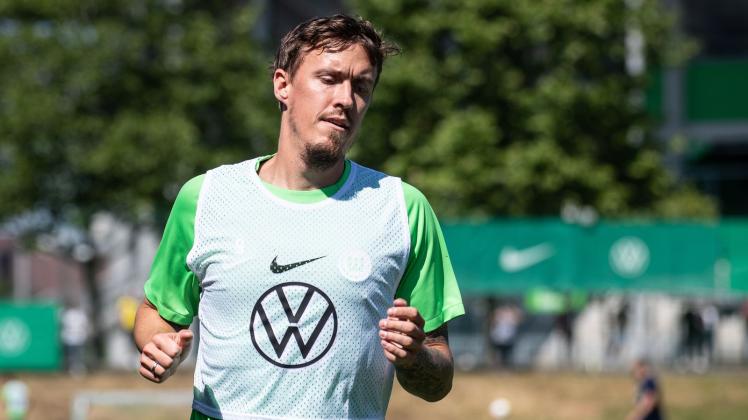 ARCHIV - Hat noch Trainingsrückstand: Wolfsburgs Max Kruse. Foto: Swen Pförtner/dpa
