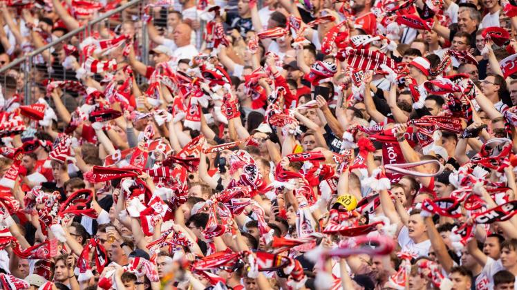 Der 1. FC Köln wird das Rückspiel um den Einzug in die Conference-League-Gruppenphase möglicherweise zu Hause austragen. Foto: Rolf Vennenbernd/dpa/Symbolbild