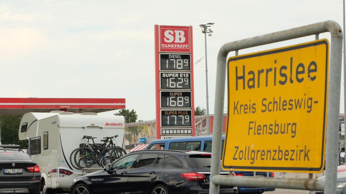 Flensburg: Spritpreise so günstig wie vor dem Ukraine-Krieg | SHZ