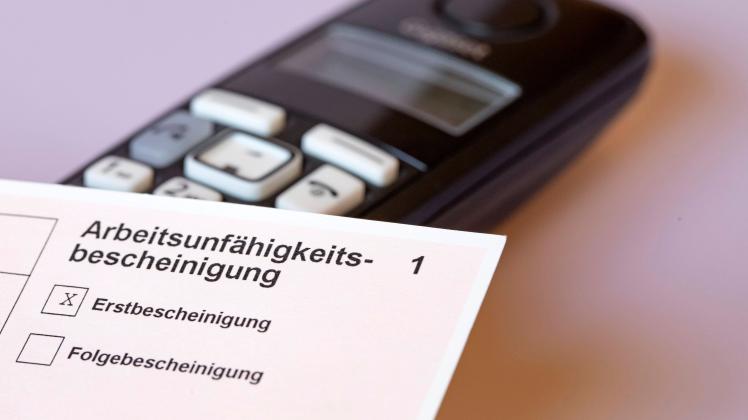 Durch eine Sonderregelung während der Corona-Pandemie ist bis Jahresende 2020 eine Krankschreibung bei leichten Erkrank