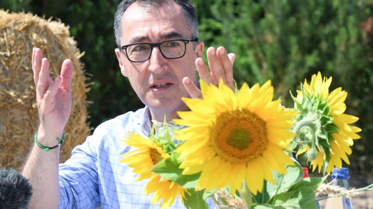 Özdemir besucht Bauernpräsident