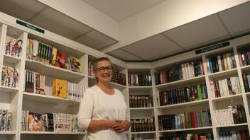 Claudia Galensa hat mit ihrem Mann den Buchladen in Quickborns Zentrum übernommen. Insbesondere im Bereich der Jugendliteratur hat sie das Sortiment erheblich erweitert. 