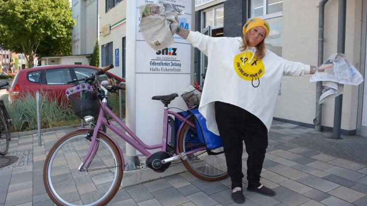 Die Zeitungszustellerin Heike Petersen hat ihr gestohlenes E-Bike zurück. 