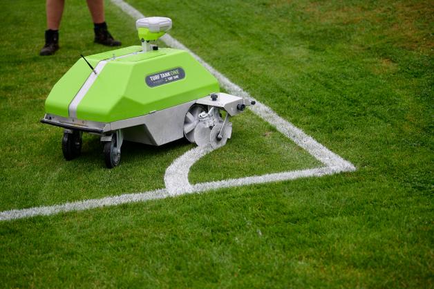 Sportplatzmarkierung Roboter Preisnull