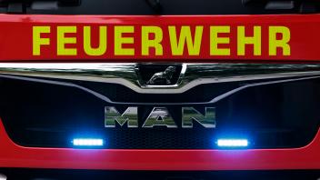 Symbolbild 2022-07-08, GER, Bayern, Passau: Feuerwehreinsatz in Passau. Blaulichtfotos der Feuerwehr, Symbolbilder. ***