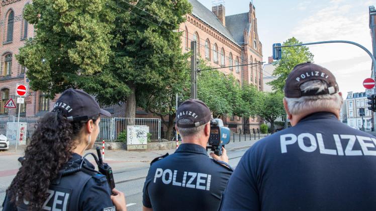 Erstklässler Polizei Schwerin Sicherer Schulweg
