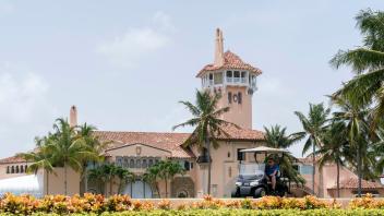 Das Trump-Anwesen Mar-a-Lago in Palm Beach. Foto: Greg Lovett/The Palm Beach Post/AP/dpa