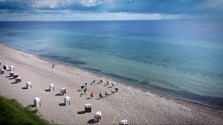 Abnehmen und Meer verbindet Urlaub an der Ostsee, Sport und Ernährung zu einem Gesamtkonzept.