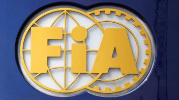 ARCHIV - Das Logo der FiA (Federation Internationale de l&apos;Automobile). Foto: Jan Woitas/dpa-Zentralbild/dpa