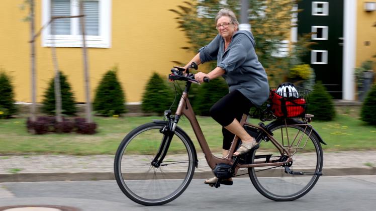 Mit dem Fahrrad ist Annette Binder durch ganz Europa gefahren. Nur in Spanien und Kroatien waren ihr die Berge zu hoch. Dorthin ist die 72-jährige Osnabrückerin mit einem Interrail-Ticket gereist.