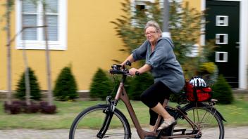 Mit dem Fahrrad ist Annette Binder durch ganz Europa gefahren. Nur in Spanien und Kroatien waren ihr die Berge zu hoch. Dorthin ist die 72-jährige Osnabrückerin mit einem Interrail-Ticket gereist.