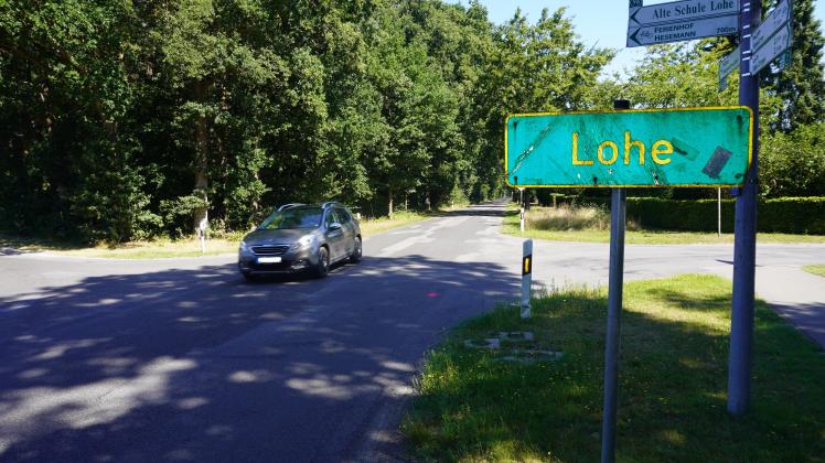 Auf der Alten Sögeler Landstraße in Haselünne-Lohe wird oft zu schnell gefahren. Das Bild zeigt die Kreuzung mit den Straßen Im Buchenhain und Im Sande.