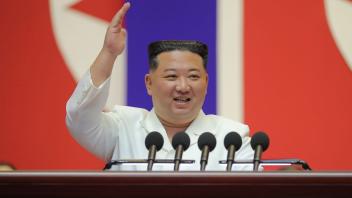 Nordkoreas Machthaber Kim Jong Un ist von Südkoreas Vorschlag zur Atomabrüstung wenig begeistert. Foto: -/KCNA/KNS/dpa