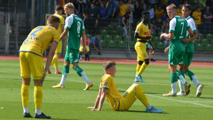 Tobias Steffen Sv Atlas Delmenhorst Fußball Regionalliga Werder Bremen II enttäuscht