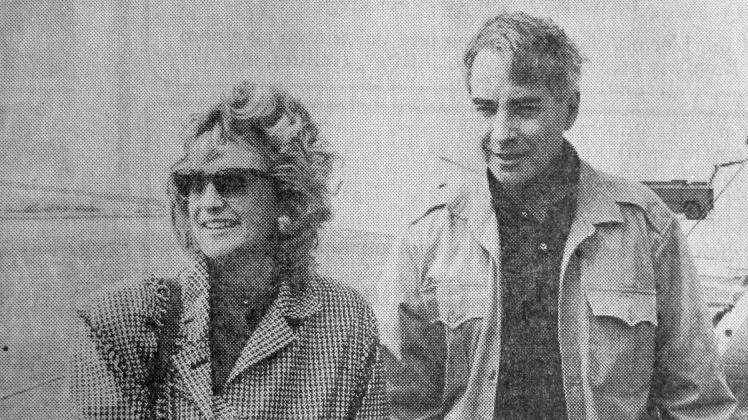 Flogen zu einer Stippvisite nach Sylt: US-Botschafter Richard Burt und Ehefrau Gahl.

