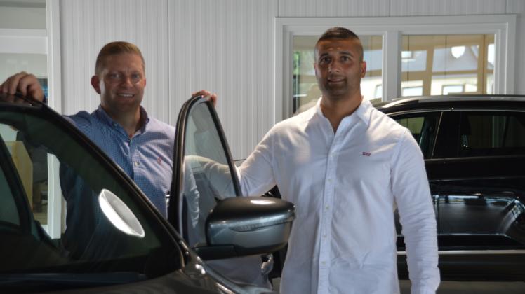 Mohamed Cheikh Mohamad und Matthias Jöns wollen das traditionsreiche Autohaus Pahl in bewährter Weise weiterführen.