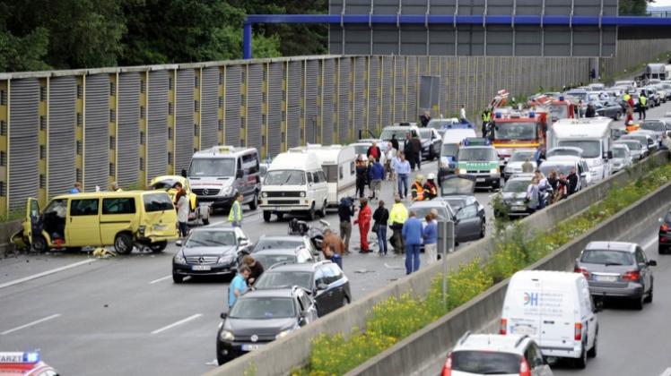 B9 Chaos Massenunfall Was Geschah Heute Auf Der Bundesstrase