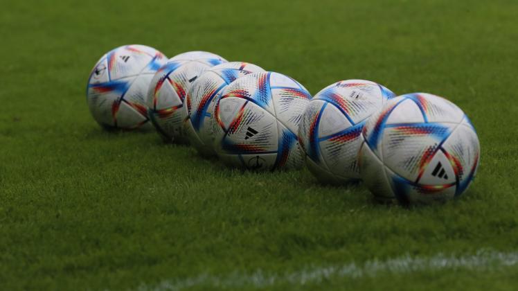 Symbolbild Fußball SV Meppen Ball