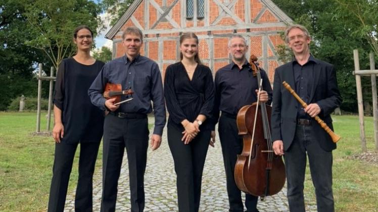 Geben in der Tripkauer Kirche in Konzert: das Barockensemble „Concentus syderum“. 