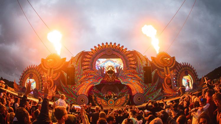 Rund 180 DJs kommen zum Indian Spirit Festival 2022 nach Eldena. | SVZ