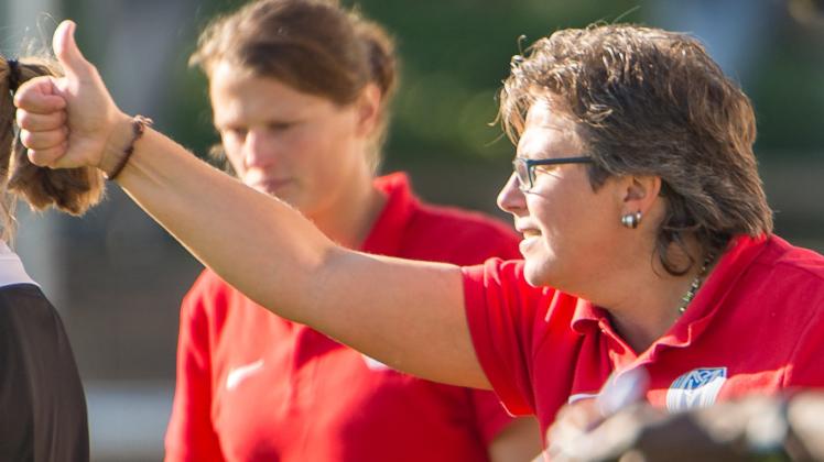 Fußball, Frauenfußball, 2. Bundesliga Frauen,  SV Meppen Frauen - 1. FC Saarbrücken