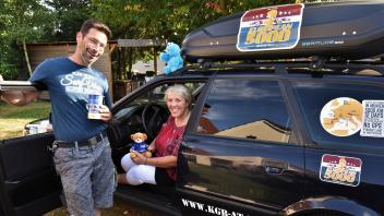 Der Audi 80 Avant ist eines der zwei Autos, die an der Rallye teilnehmen. Birgit und Marc Duchstein sammeln mit dieser Rallye für den niedersächsischen Wünschewagen. 