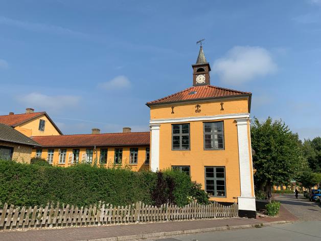 Im Turmgebäude (Anfang des 18. Jahrhunderts) wohnten die Besitzer der Kupfermühle bis zur Mitte des 19. Jahrhunderts. Im Turmgebäude (Anfang des 18. Jahrhunderts) wohnten die Besitzer der Kupfermühle bis zur Mitte des 19. Jahrhunderts.