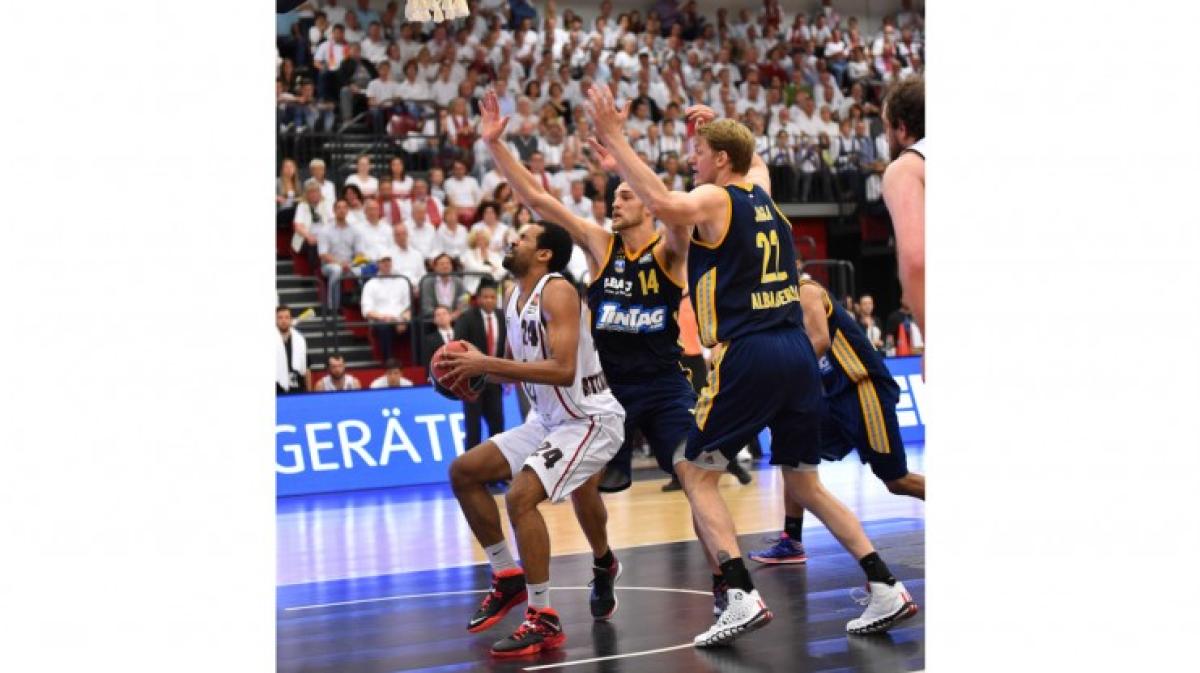 Dragons holen sich den Sieg gegen Alba