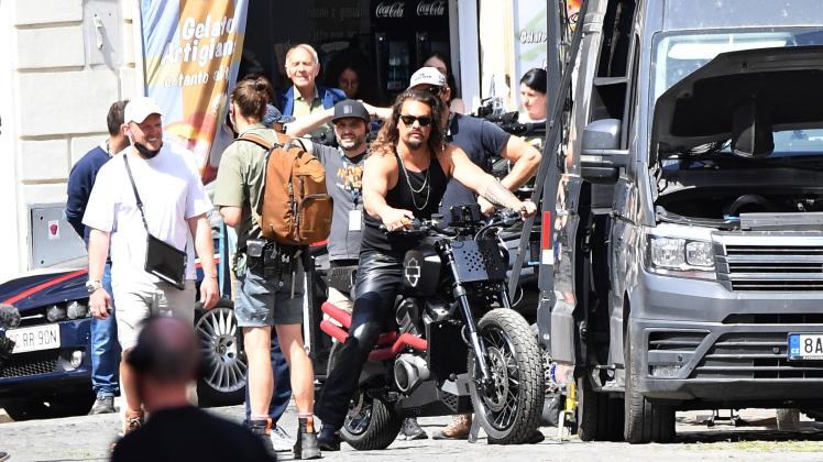 May 8, 2022, ROME, Italia: US actor Jason Momoa acts on the motorbike during the filming of the film Fast & Furios at vi