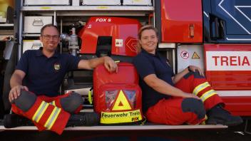 Engagement mit Herzblut: Anja Pfeiffer (r.) und Sven Paulsen leiten die First-Responder der Freiwilligen Feuerwehr Treia.      