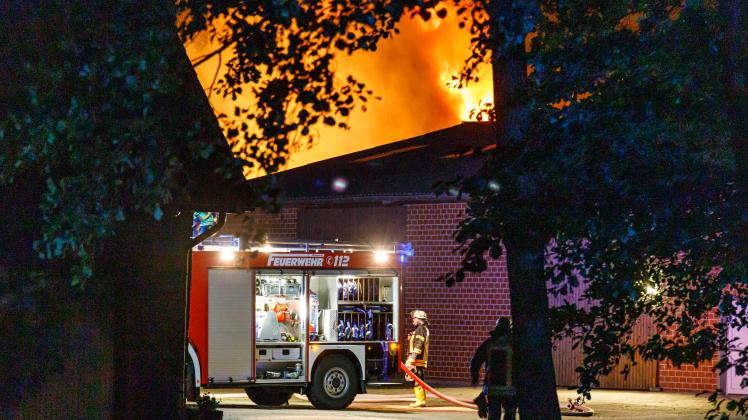 Die Feuerwehr war in der Nacht zu Montag in Venne im Einsatz.