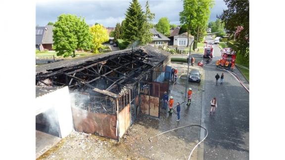 Brandstifter Legten Feuer In Werlter Werkstatt | NOZ